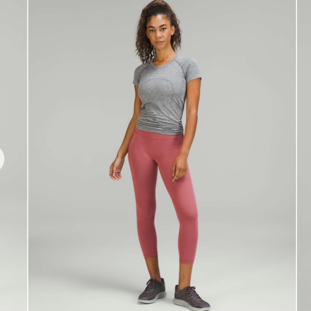 Lululemon Wunder Train High-Rise Crop with Pockets 23"